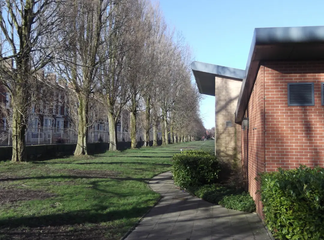 BOTANIC PARK CHANGING PAVILION (1)