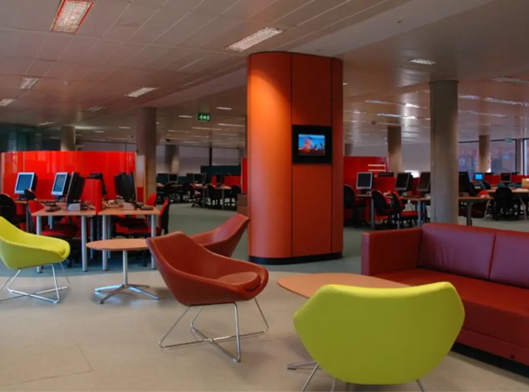 Liverpool John Moores University (3)